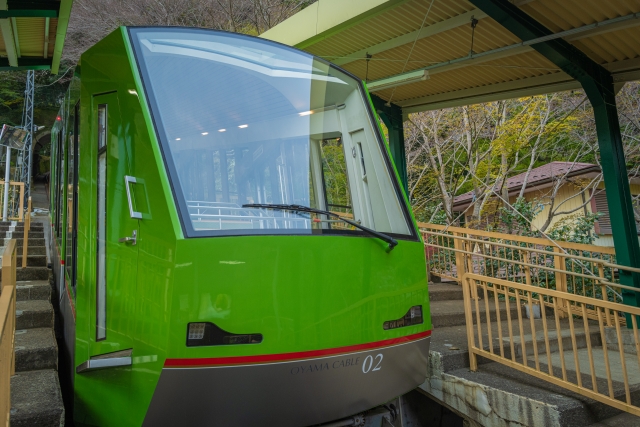 大山のケーブルカー